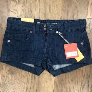 Mossimo Denim Shorts Low Waist Size 3 NWT